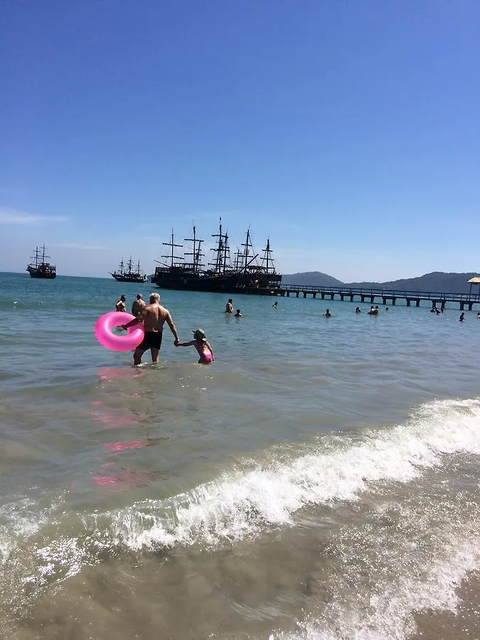 شقة Lindo Apto, 50Metros Do Mar, Ideal Para Familias Florianópolis